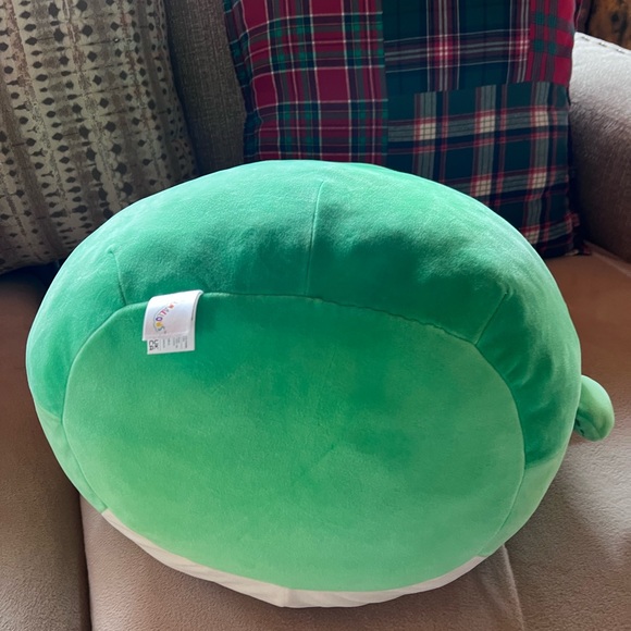 Maritza - Squishmallow's Christmas Cactus - Picture 2 of 6